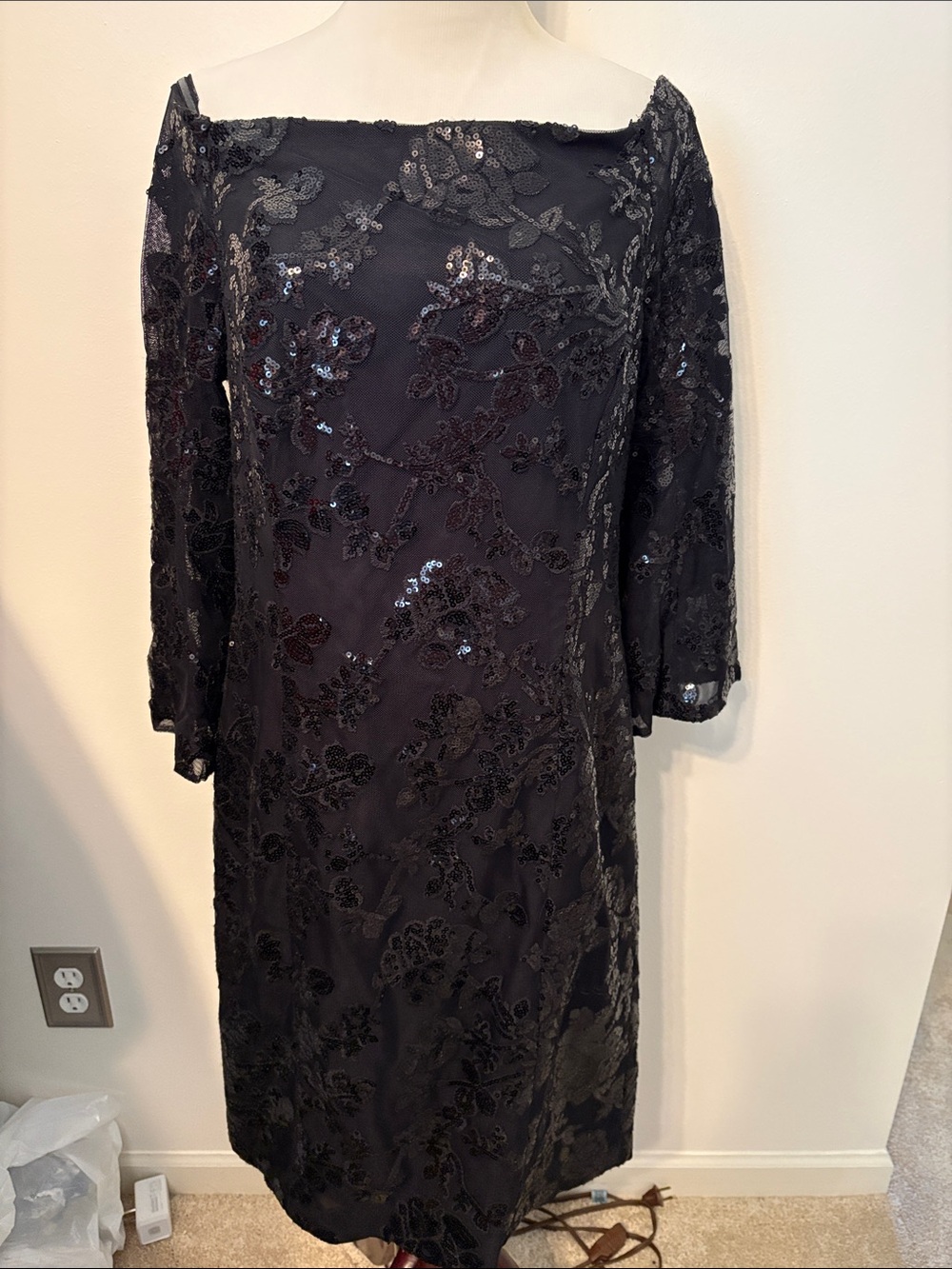 Lauren Ralph Lauren Black Sequin Floral Off-Shoulder Long Sleeve Dress